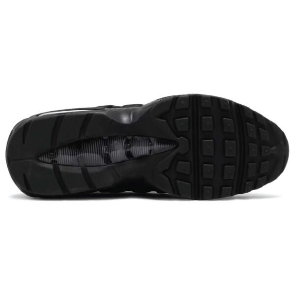 Air_Max_95_Essential_Black_8bd75578-df9b-476e-8d19-3f7ddbc2cfe1