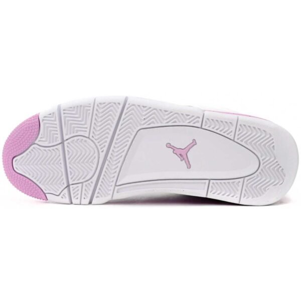 aj4WhitePinkOreo_d0e16a72-6122-4586-b67c-bb5bf911e66e