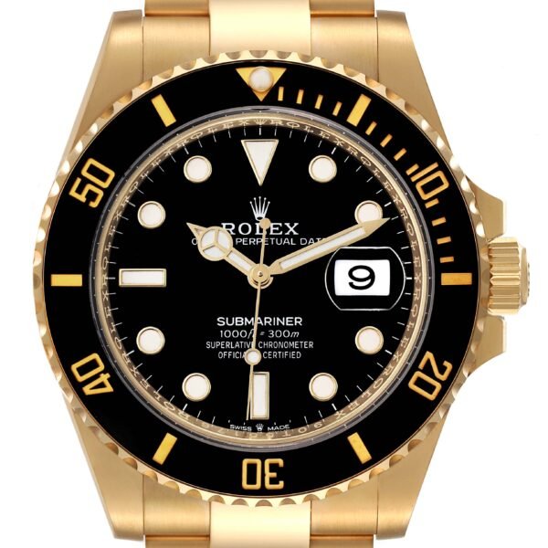 Rolex Submariner 18k Yellow Gold Black Dial Bezel Mens Watch 126618 Unworn