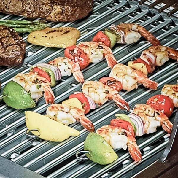 Broil King Regal S 590 Pro Gas Grill BK95834