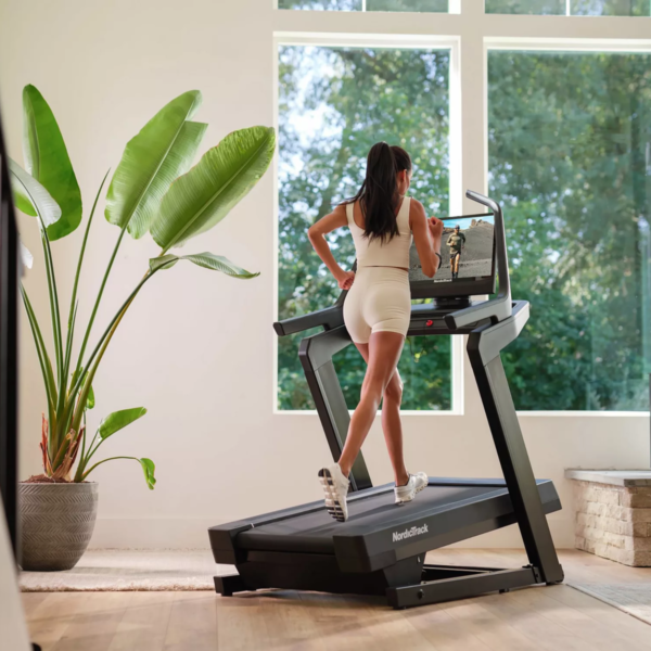 NordicTrack X24 Incline Trainer Treadmill